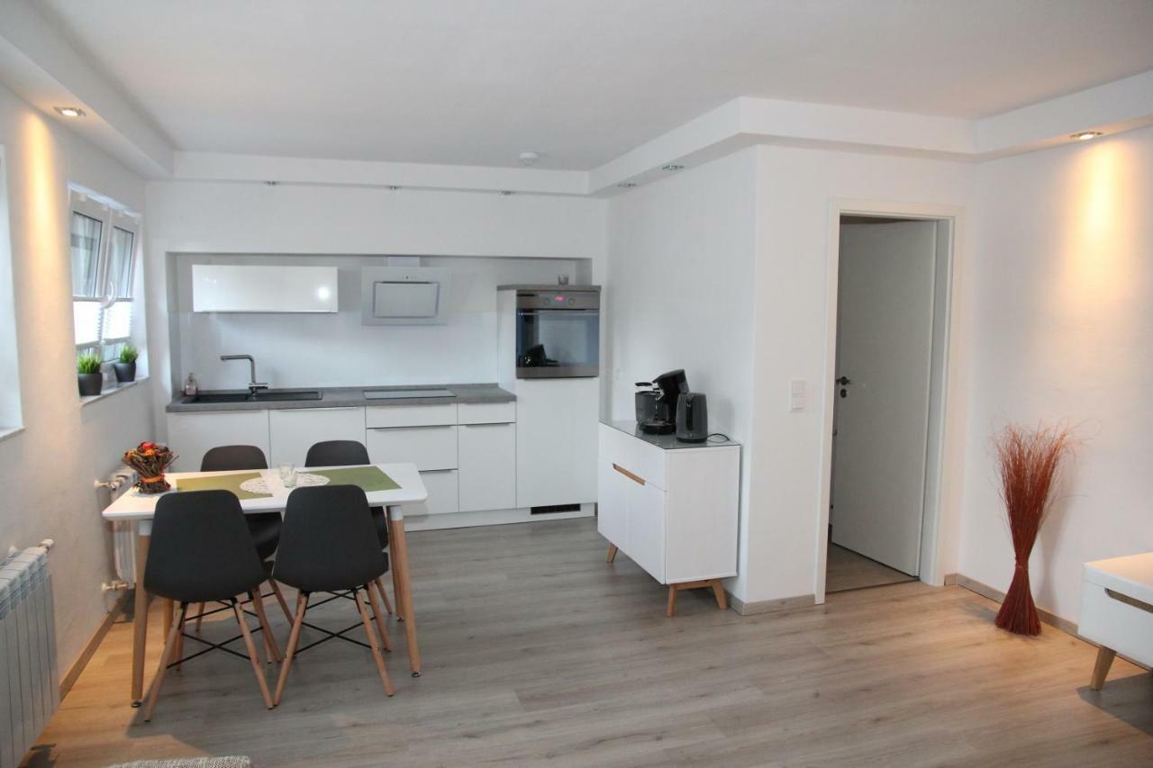 مولهايم ان الرور دير Neue Und Moderne Ferienwohnung المظهر الخارجي الصورة