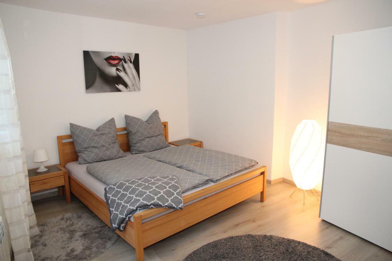 مولهايم ان الرور دير Neue Und Moderne Ferienwohnung المظهر الخارجي الصورة